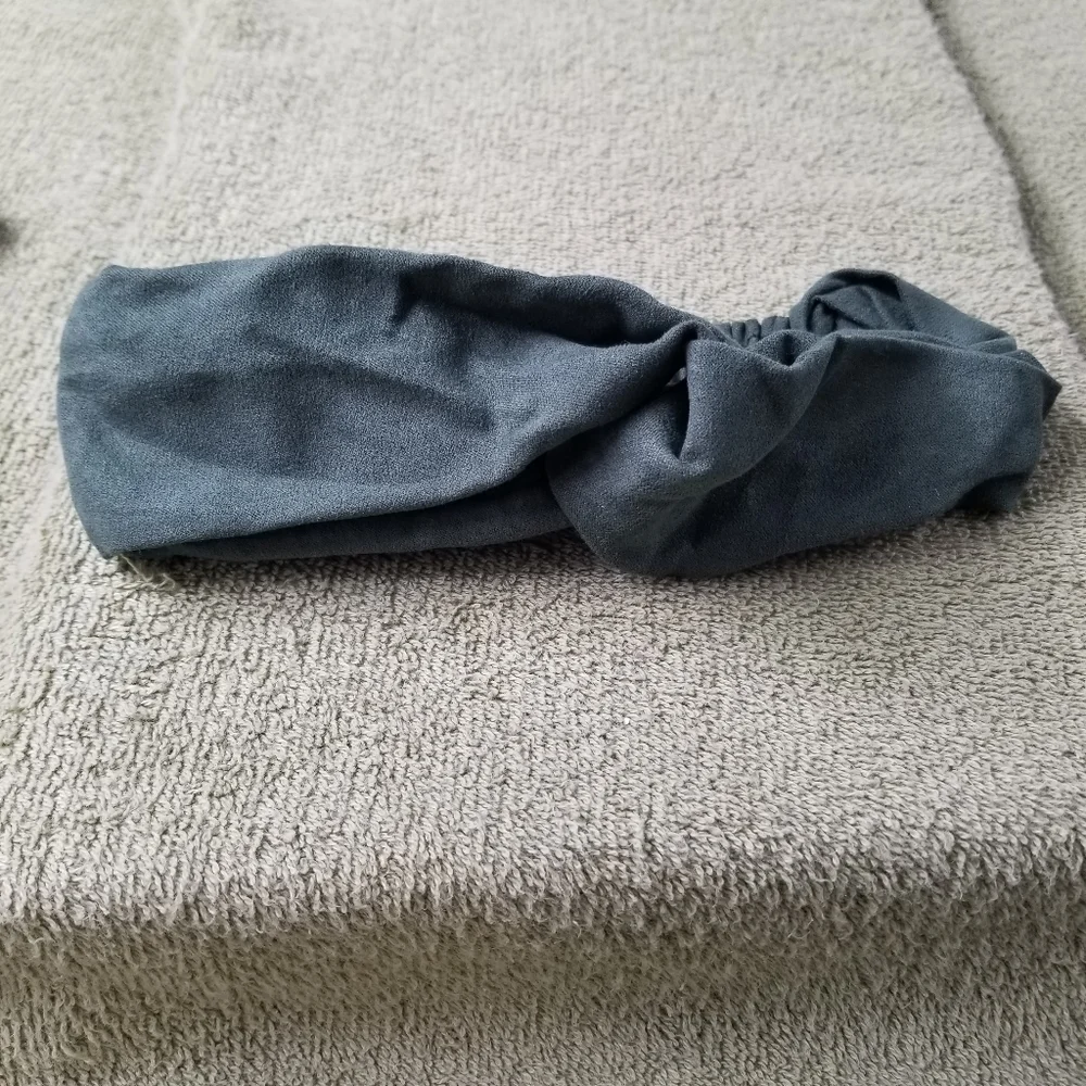 unbranded seven assorted
